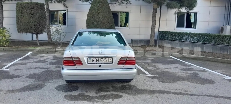Big with watermark mercedes benz e class abseron sumqayit 4821