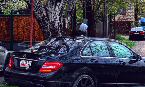 Buy Used Mercedes-Benz C-Classe Black Car in Baki in Abseron