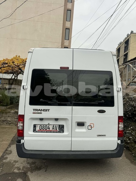 Big with watermark ford e 150 cargo van abseron zirya 4839