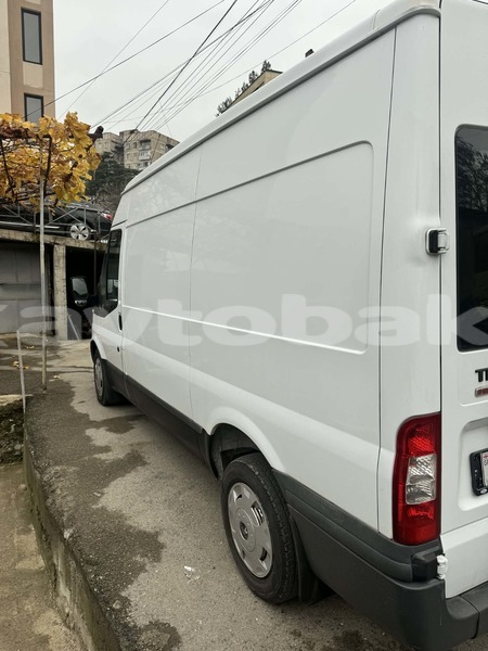 Big with watermark ford e 150 cargo van abseron zirya 4839
