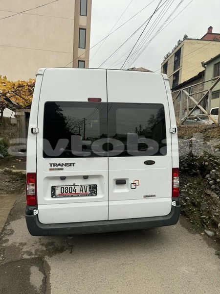 Big with watermark ford e 150 cargo van abseron zirya 4839
