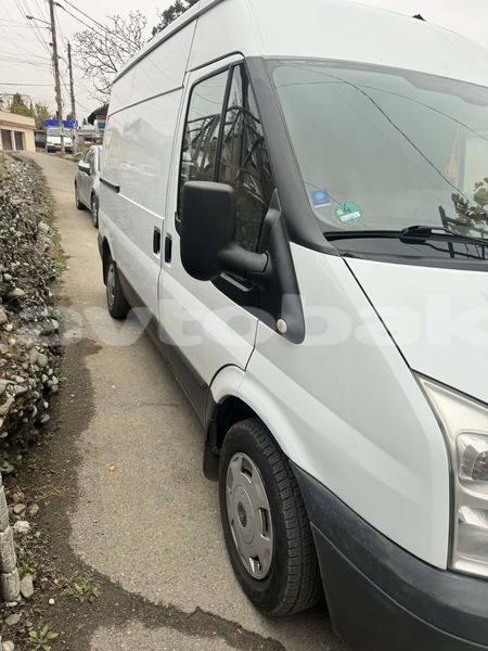 Big with watermark ford e 150 cargo van abseron zirya 4839