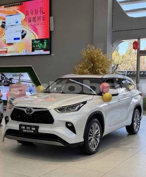 Big with watermark toyota highlander abseron baki 4851