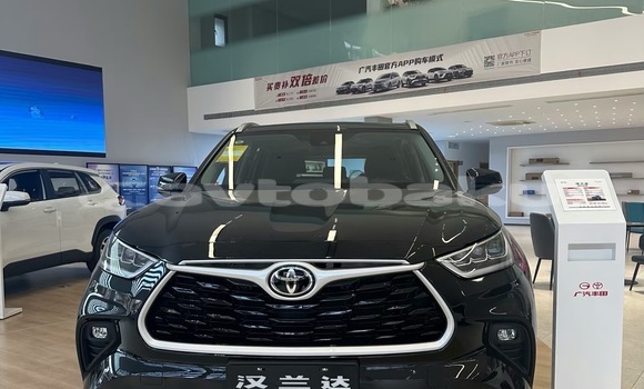 Buy New Toyota Highlander White Car in Baki in Abseron Buy New Toyota Highlander White Car in Baki in Abseron