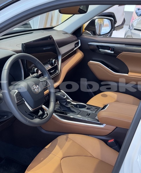 Big with watermark toyota highlander abseron baki 4851