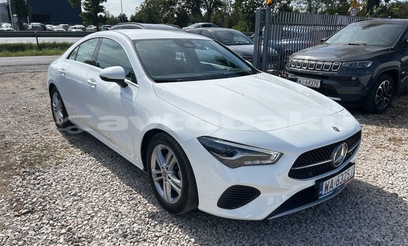 Buy Used Mercedes Viano White Car in Baki in Abseron Buy Used Mercedes Viano White Car in Baki in Abseron