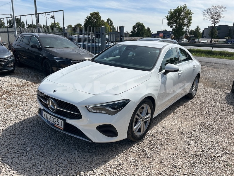 Big with watermark mercedes viano abseron baki 4882