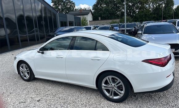 Buy Used Mercedes Viano White Car in Baki in Abseron Buy Used Mercedes Viano White Car in Baki in Abseron