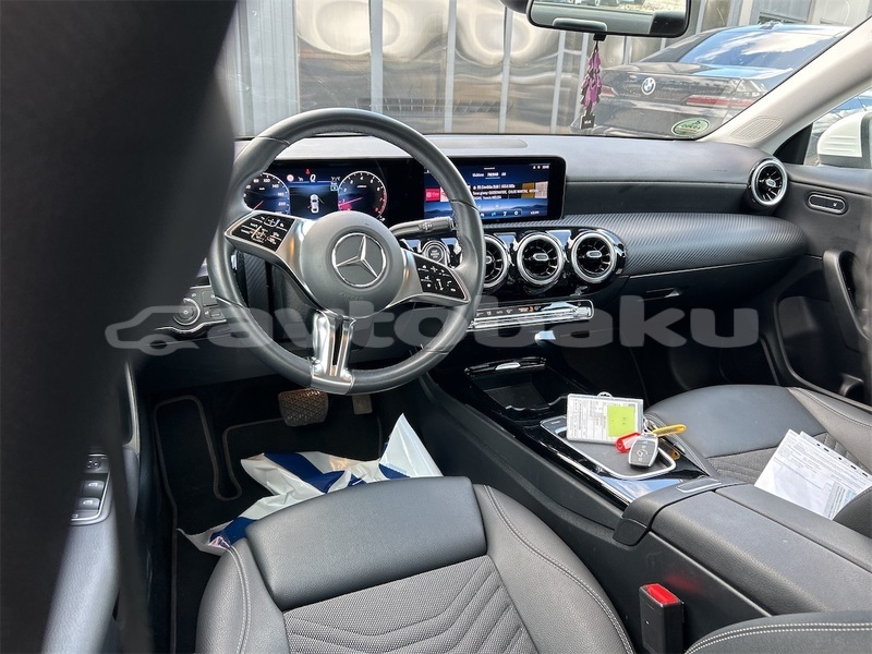 Big with watermark mercedes viano abseron baki 4882