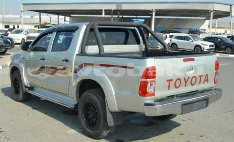 Big with watermark toyota hilux abseron alat 4904