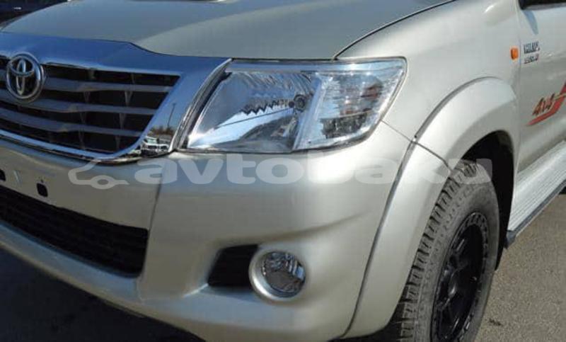 Big with watermark toyota hilux abseron alat 4904