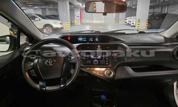 Buy Used Toyota Aqua White Car in Baki in Abseron Buy Used Toyota Aqua White Car in Baki in Abseron