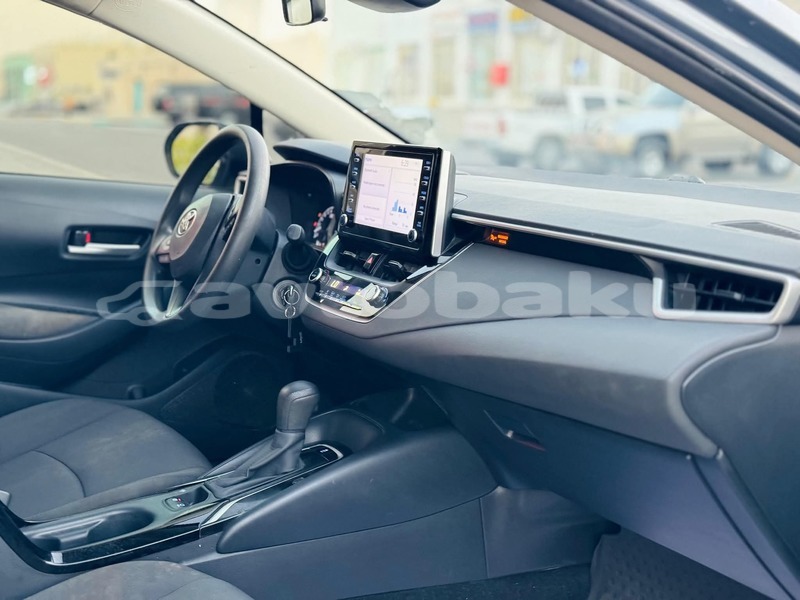 Big with watermark toyota corolla cross saki balakan 4922