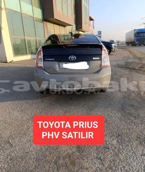 Big with watermark toyota prius abseron baki 4952
