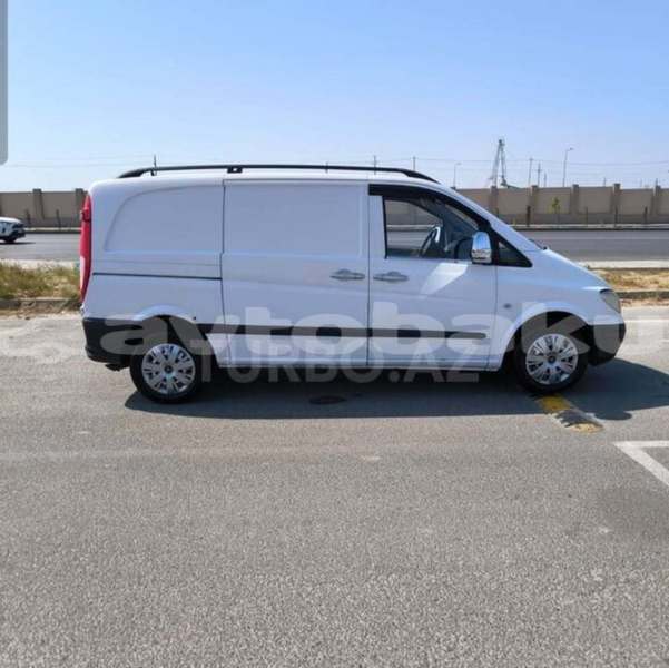 Big with watermark mercedes benz vito abseron baki 4962