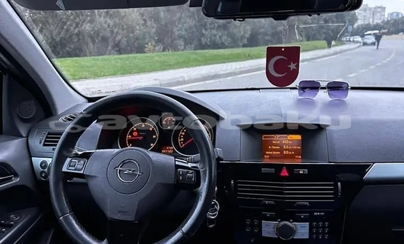 Buy Used Opel Astra White Car in Ali Bayramli in Mugan-Salyan