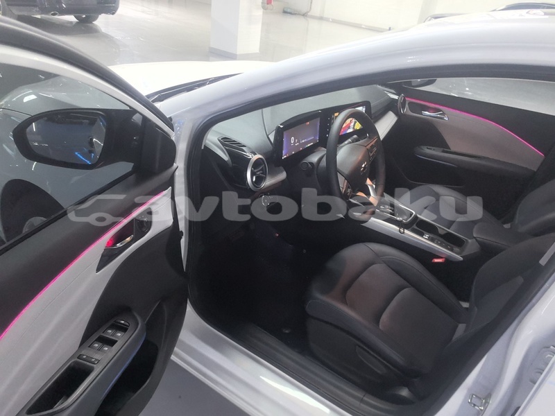 Big with watermark chevlolet spin abseron baki 4998