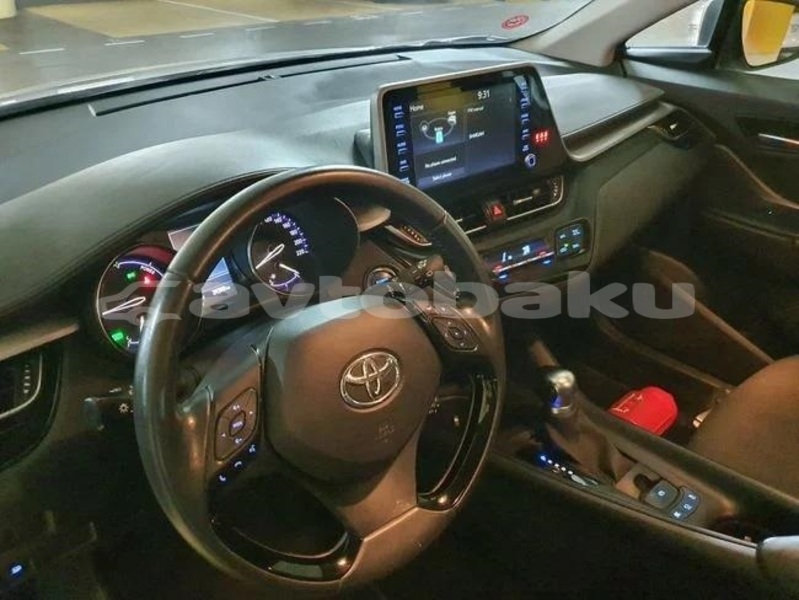 Big with watermark toyota c hr abseron baki 5006