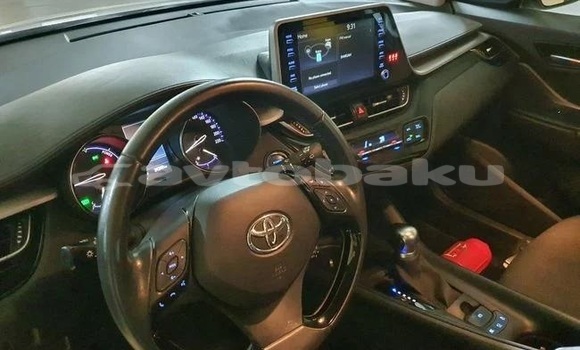 Buy Used Toyota C-HR White Car in Baki in Abseron Buy Used Toyota C-HR White Car in Baki in Abseron
