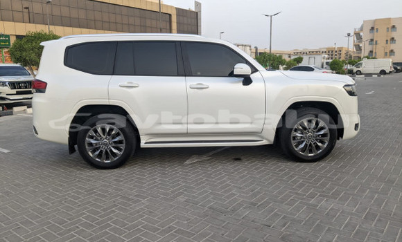 Buy Used Toyota Land Cruiser White Car in Baki in Abseron Buy Used Toyota Land Cruiser White Car in Baki in Abseron