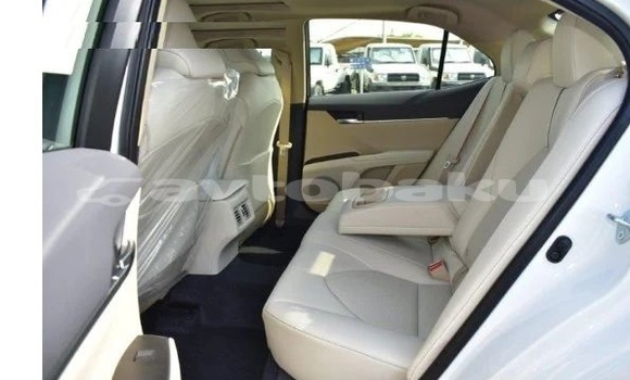 Buy Used Toyota Camry White Car in Baki in Abseron Buy Used Toyota Camry White Car in Baki in Abseron