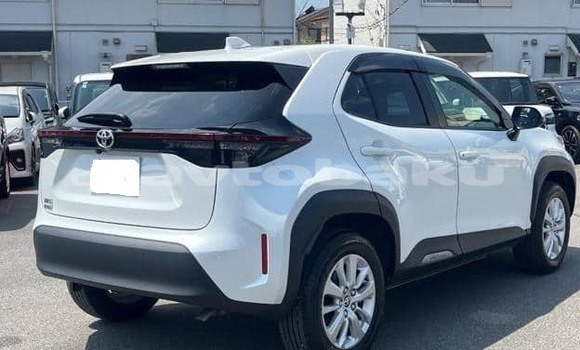 Buy Used Toyota Yaris White Car in Baki in Abseron Buy Used Toyota Yaris White Car in Baki in Abseron