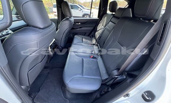 Buy Used Lexus LX White Car in Ali Bayramli in Mugan-Salyan Buy Used Lexus LX White Car in Ali Bayramli in Mugan-Salyan