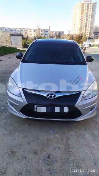 Big with watermark hyundai i30 abseron baki 5050