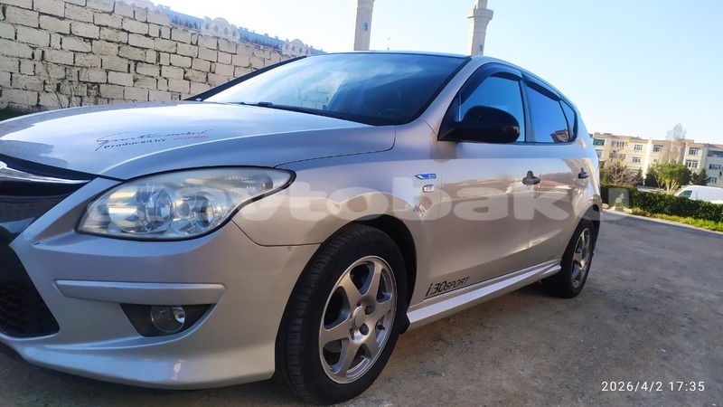Big with watermark hyundai i30 abseron baki 5050