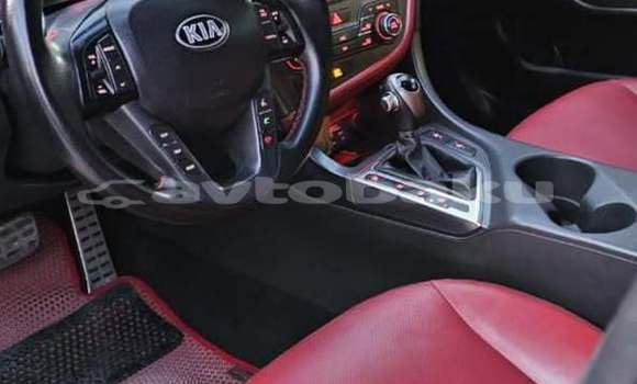 Buy Used Kia Optima Red Car in Amircan in Saki Buy Used Kia Optima Red Car in Amircan in Saki