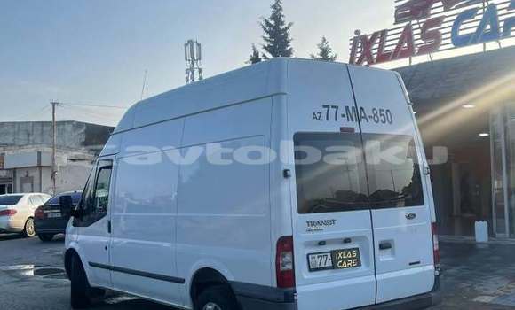 Buy Used Ford Explorer Sport Trac White Car in Baki in Abseron Buy Used Ford Explorer Sport Trac White Car in Baki in Abseron