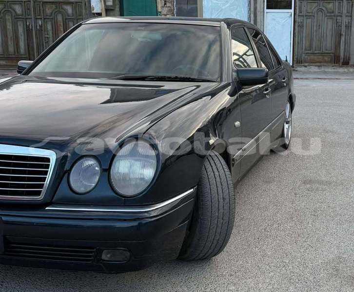 Big with watermark mercedes benz c class abseron baki 5097