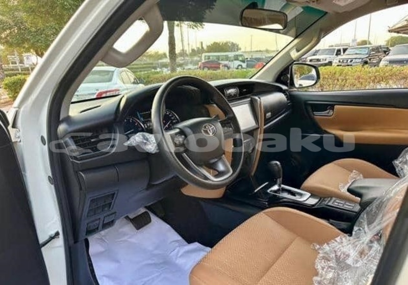 Big with watermark toyota fortuner abseron baki 5103