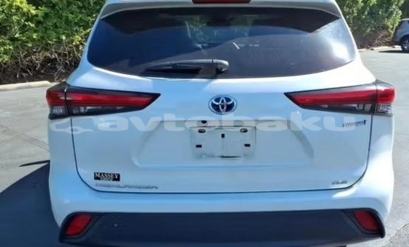 Buy Used Toyota Highlander White Car in Baki in Abseron Buy Used Toyota Highlander White Car in Baki in Abseron