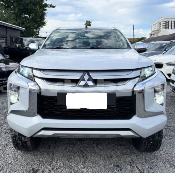 Big with watermark mitsubishi l200 abseron baki 5109