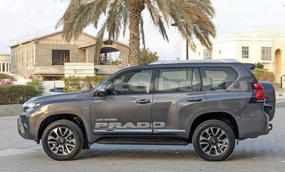 Buy Used Toyota Land Cruiser Prado White Car in Baki in Abseron Buy Used Toyota Land Cruiser Prado White Car in Baki in Abseron