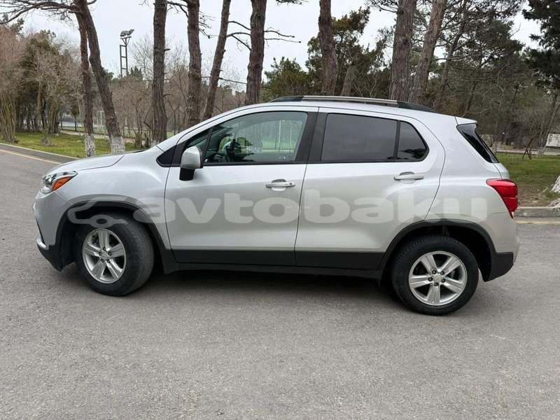 Big with watermark chevrolet tracker priaraks beylaqan 5158