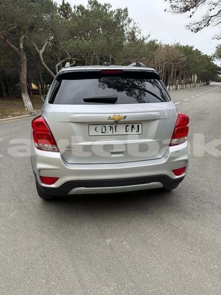 Big with watermark chevrolet tracker priaraks beylaqan 5158