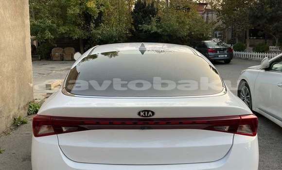 Buy Used Kia K5 White Car in Amircan in Saki Buy Used Kia K5 White Car in Amircan in Saki