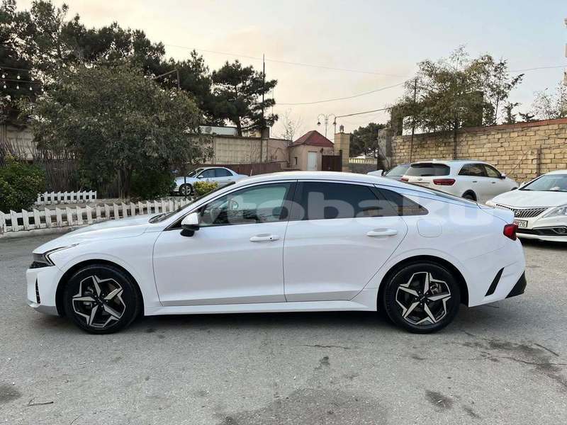 Big with watermark kia k5 saki amircan 5160