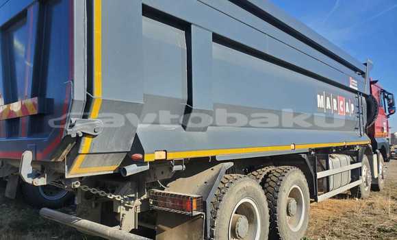 Buy New Hino 300 Series Red Truck in Agcabadi in Mil-Qarabax Buy New Hino 300 Series Red Truck in Agcabadi in Mil-Qarabax