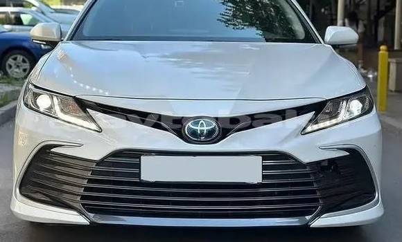 Buy Used Toyota Camry White Car in Baki in Abseron