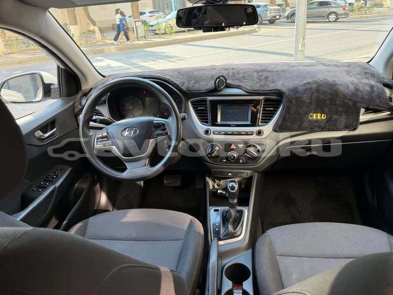Big with watermark hyundai elantra abseron baki 5207