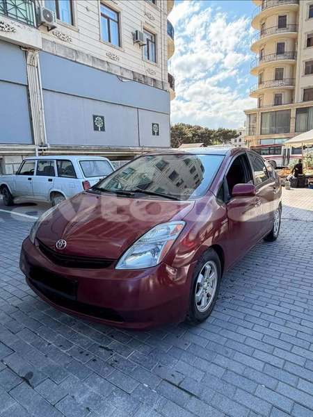 Big with watermark toyota prius abseron baki 5218