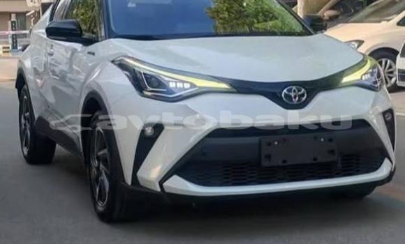 Buy Used Toyota C-HR White Car in Baki in Abseron Buy Used Toyota C-HR White Car in Baki in Abseron