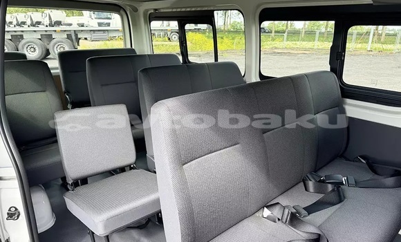 Buy Used Toyota Hiace White Car in Import - Dubai in Abseron Buy Used Toyota Hiace White Car in Import - Dubai in Abseron