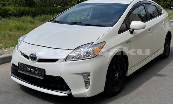 Buy Used Toyota Prius White Car in Baki in Abseron Buy Used Toyota Prius White Car in Baki in Abseron