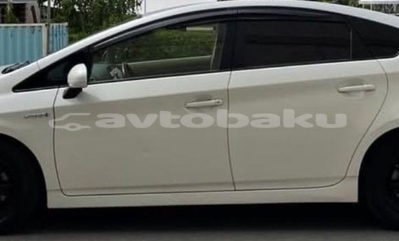 Buy Used Toyota Prius White Car in Baki in Abseron Buy Used Toyota Prius White Car in Baki in Abseron