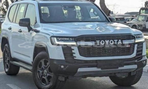 Buy Used Toyota Land Cruiser White Car in Baki in Abseron