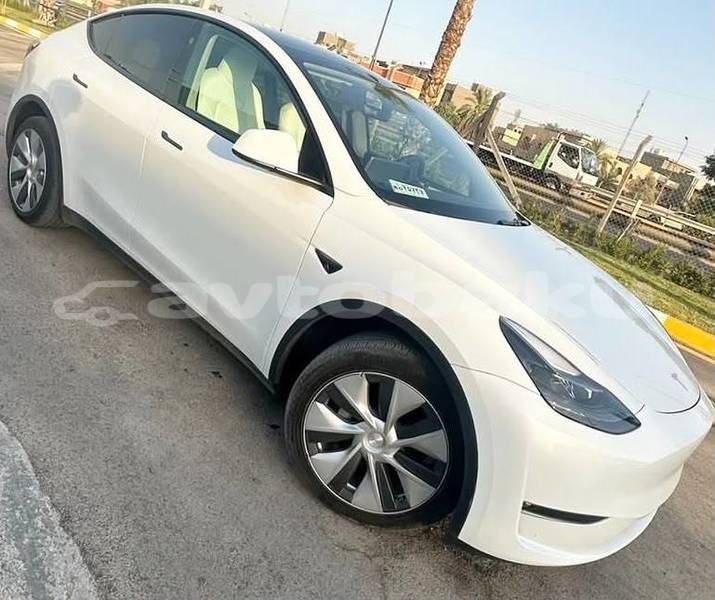 Big with watermark tesla model x abseron baki 5271